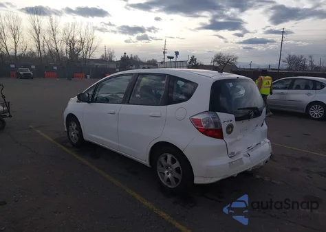 2009 Honda Fit z USA, uszkodzony, nr VIN JHMGE87239S068377
